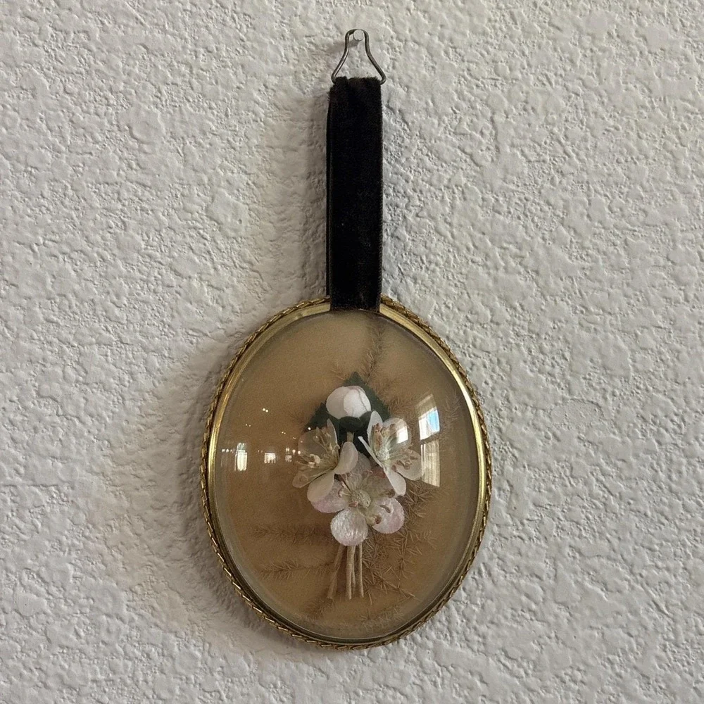 Dried Flowers in Domed Oval Frame Vintage Wall Hang. Velvet. Set Of 2.